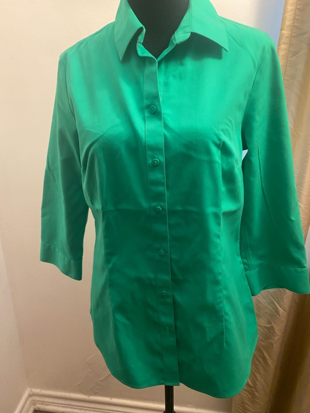 Coldwater Creek Bright Green Button-Down Shirt